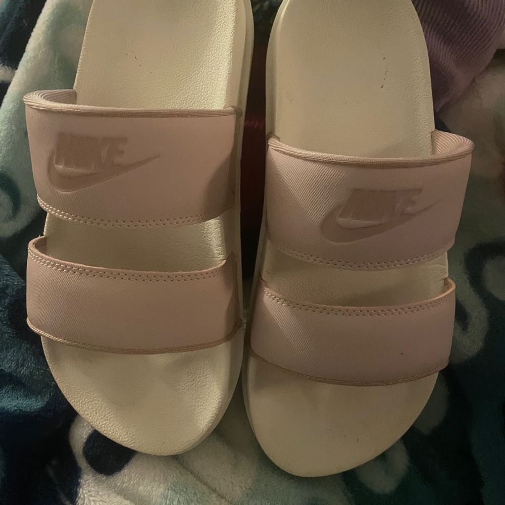 Nike Beige Slide Sandals